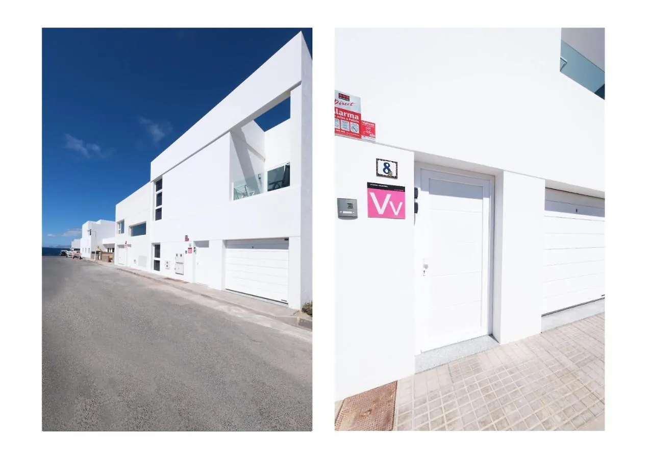 Karma Famara 2 25M Del Mar Villa 0*,  Spagna